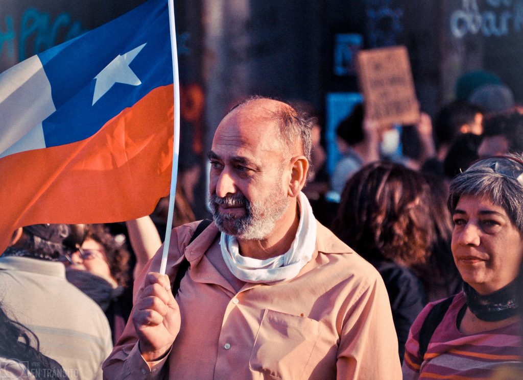 Adultos protesta octubre 2019