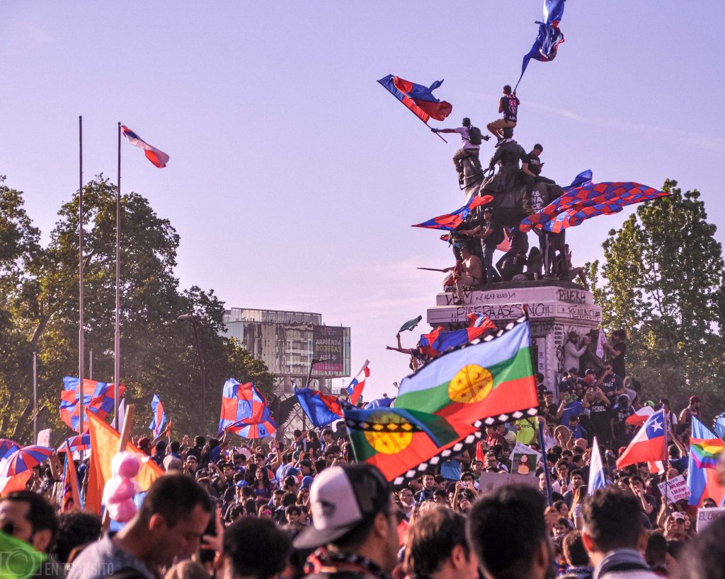 18 de octubre plaza italia
