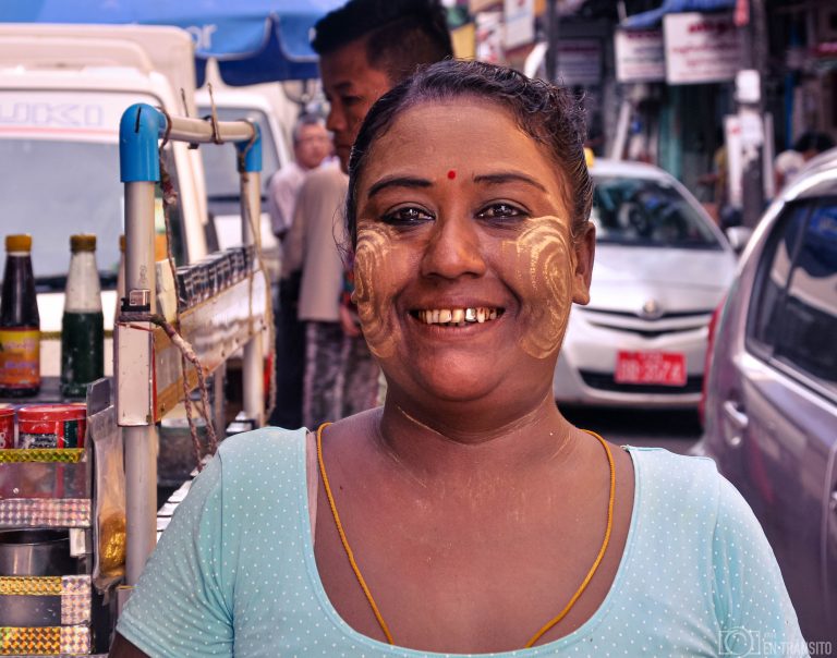 mujer_myanmar
