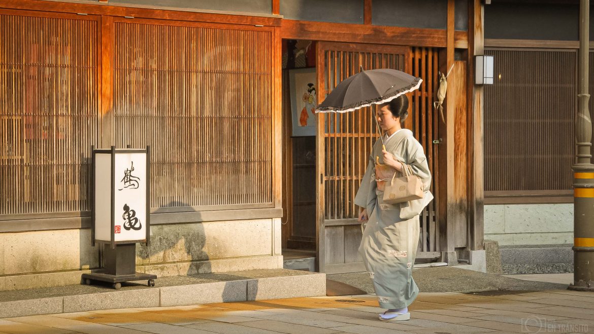 mujer_japonesa_tradicional